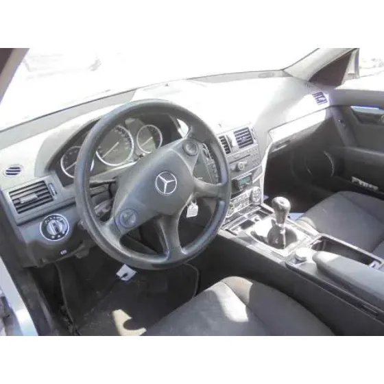 MERCEDES CLASE C (W204) BERLINA '2007 C 220 CDI (204.008) GRIS