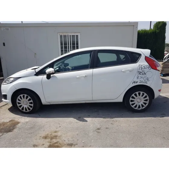 FORD FIESTA (CCN) '2016 AMBIENTE BLANCO