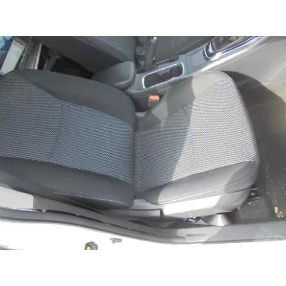NISSAN PULSAR (C13) '2015 ACENTA BLANCO