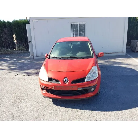 RENAULT CLIO III '2009 DYNAMIQUE ROJO