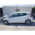 KIA CEE'D '2014 CONCEPT BLANCO