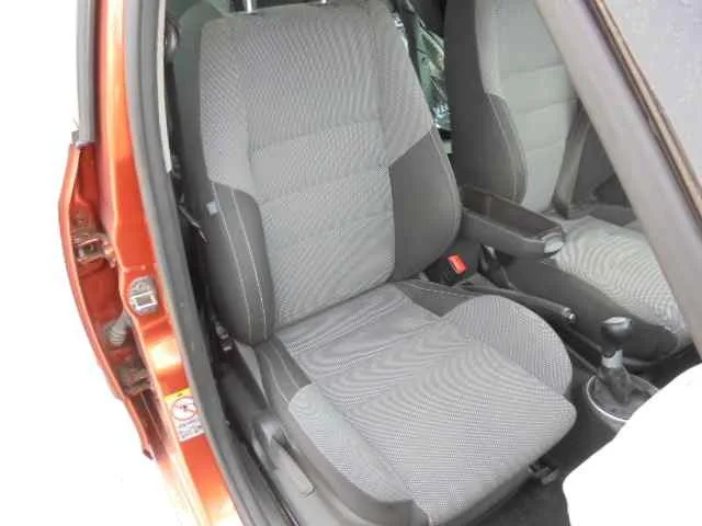 SKODA FABIA COMBI (5J5) '2007 STYLE OCRE