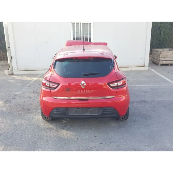 RENAULT CLIO IV '2018 DYNAMIQUE ROJO