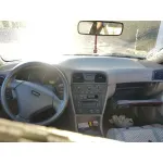 VOLVO S40 BERLINA '2003 1.6 GRANATE