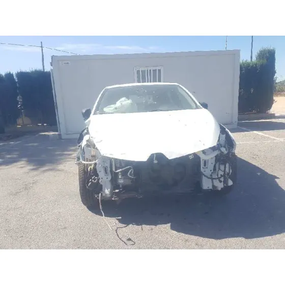 RENAULT CLIO IV '2018 LIFE BLANCO