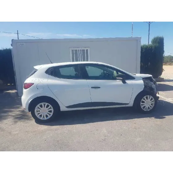 RENAULT CLIO IV '2018 LIFE BLANCO