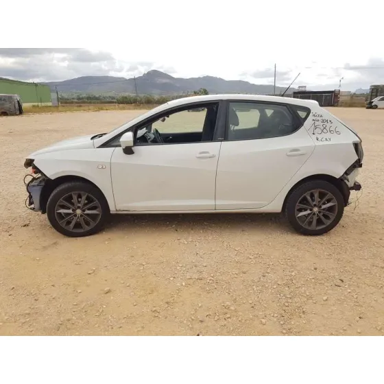 SEAT IBIZA (6J5) '2013 REFERENCE BLANCO