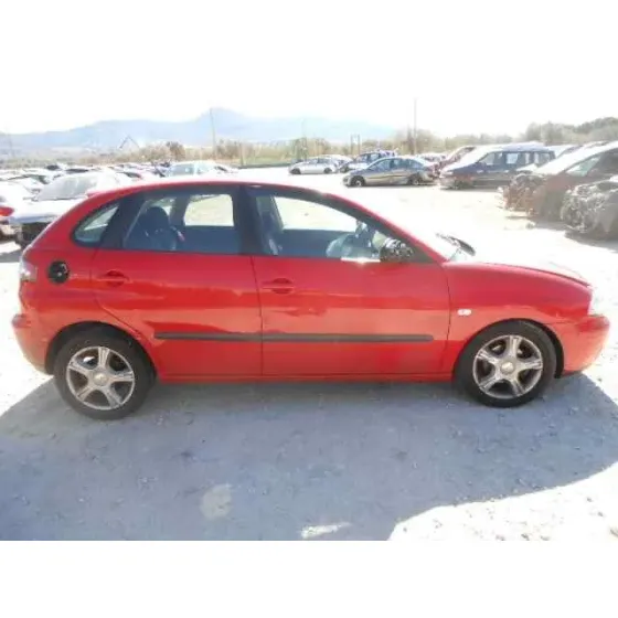 SEAT IBIZA (6L1) '2005 COOL ROJO