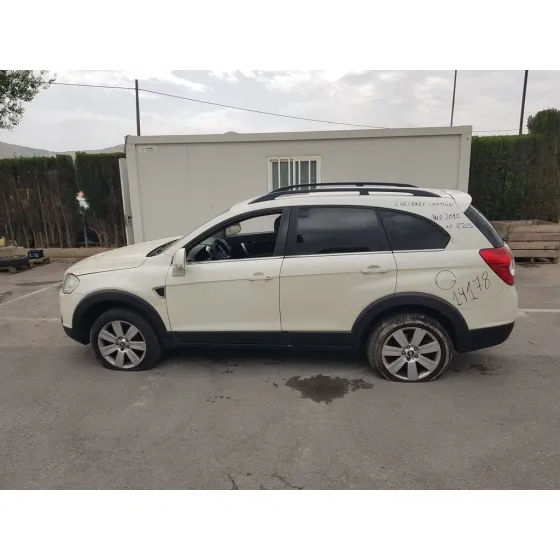 CHEVROLET CAPTIVA '2010 2.0 VCDI LT BLANCO