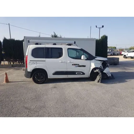 CITROEN BERLINGO '2021 FEEL M 5P BLANCO