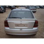OPEL ASTRA G BERLINA '1998 CLUB GRIS