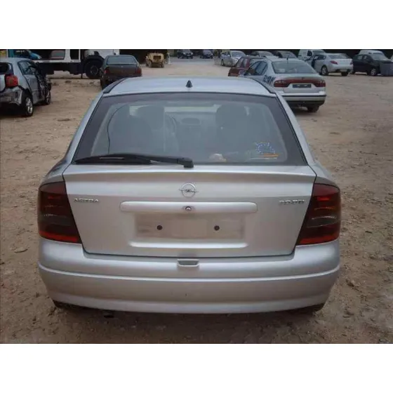 OPEL ASTRA G BERLINA '1998 CLUB GRIS