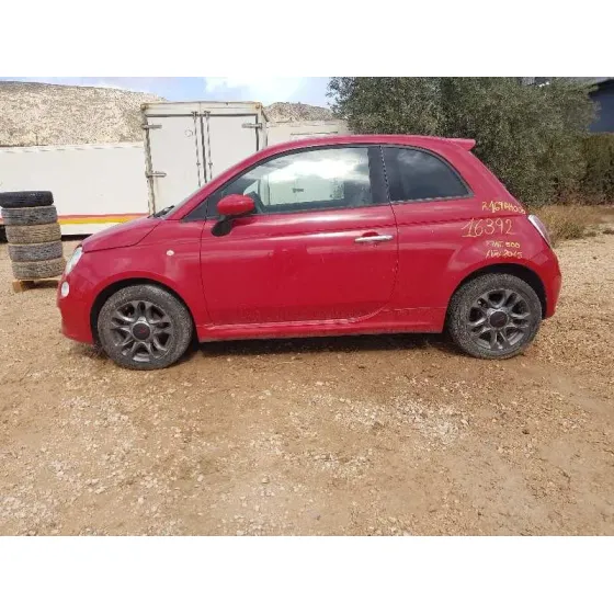 FIAT NUOVA 500 (150) '2015 S ROJO