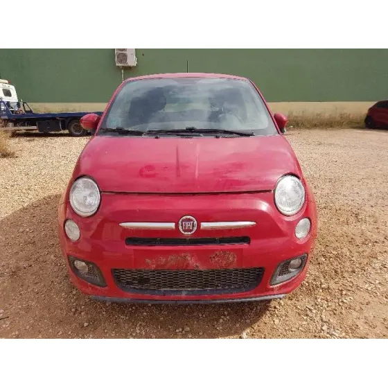 FIAT NUOVA 500 (150) '2015 S ROJO