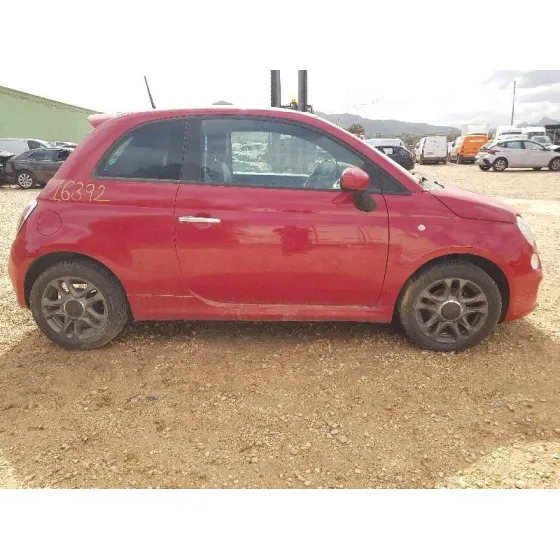 FIAT NUOVA 500 (150) '2015 S ROJO