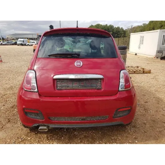 FIAT NUOVA 500 (150) '2015 S ROJO