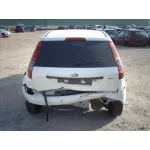 FORD FIESTA (CBK) FORD FIESTA (CBK) '2006 AMBIENTE BLANCO 2001