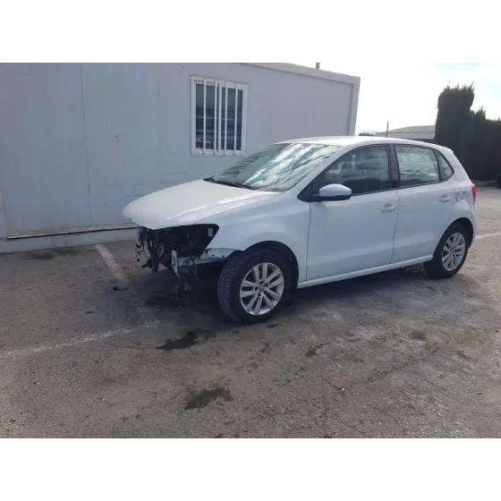 VOLKSWAGEN POLO (6C1) '2014 BLUEMOTION BLANCO