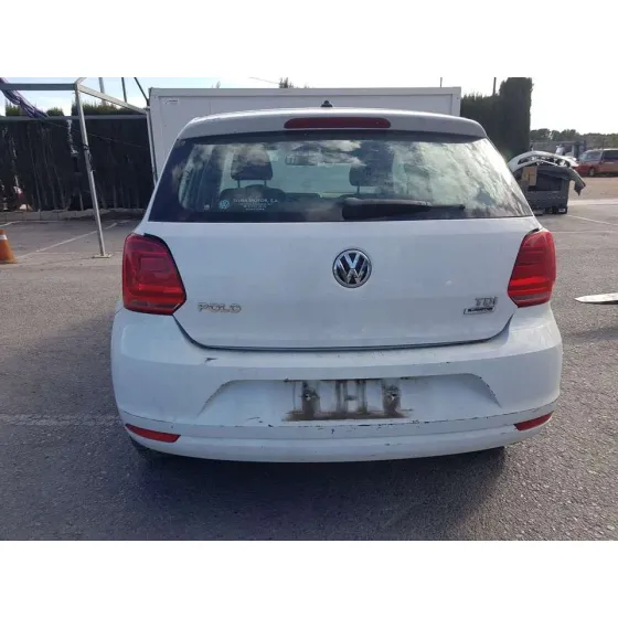 VOLKSWAGEN POLO (6C1) '2014 BLUEMOTION BLANCO