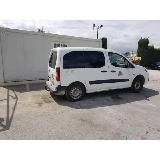 CITROEN BERLINGO STATION WAGON '2017 LIVE EDITION BLANCO