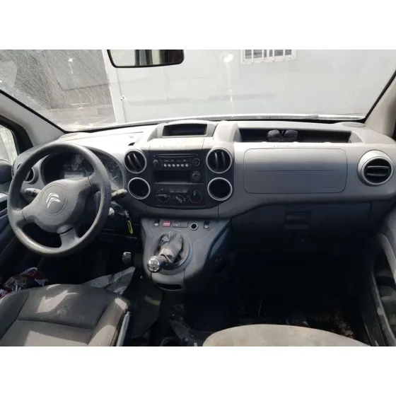 CITROEN BERLINGO STATION WAGON '2017 LIVE EDITION BLANCO
