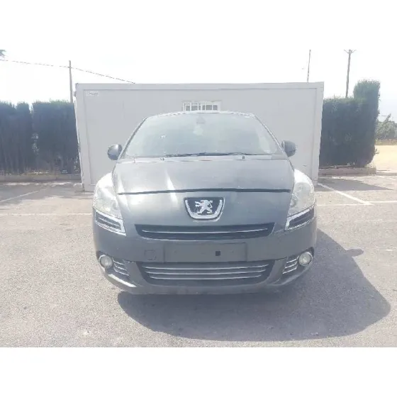 PEUGEOT 5008 '2011 CONFORT GRIS