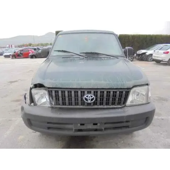 TOYOTA LAND CRUISER (J9) '2002 D4-D GX (5-PTAS.) VERDE