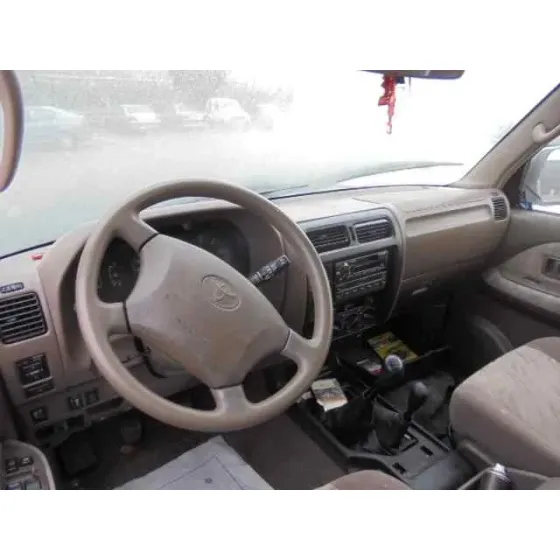 TOYOTA LAND CRUISER (J9) '2002 D4-D GX (5-PTAS.) VERDE