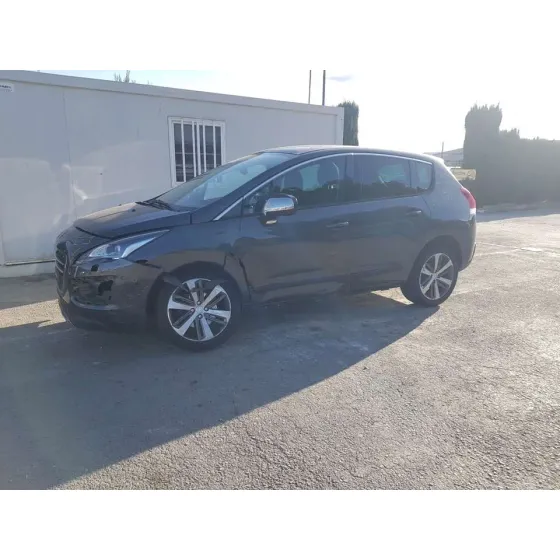 PEUGEOT 3008 '2015 ALLURE GRIS OSCURO