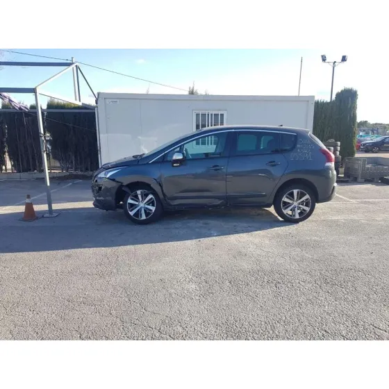 PEUGEOT 3008 '2015 ALLURE GRIS OSCURO