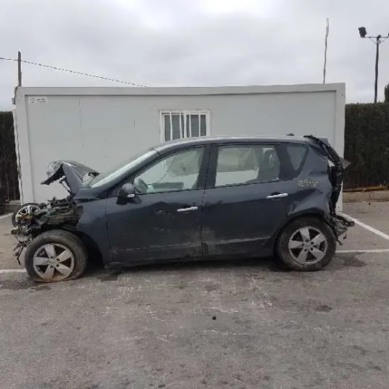 RENAULT SCENIC III '2011 DYNAMIQUE GRIS