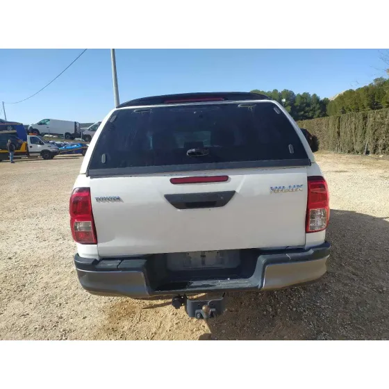 TOYOTA HILUX (GUN1) '2023 DOUBLE CAB GX 4X4 BLANCO