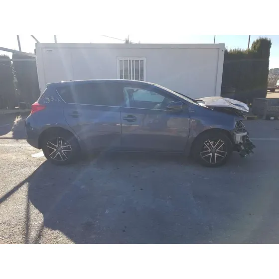 TOYOTA AURIS '2015 ACTIVE GRIS OSCURO