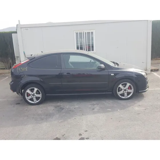 FORD FOCUS BERLINA (CAP) '2006 TREND NEGRO