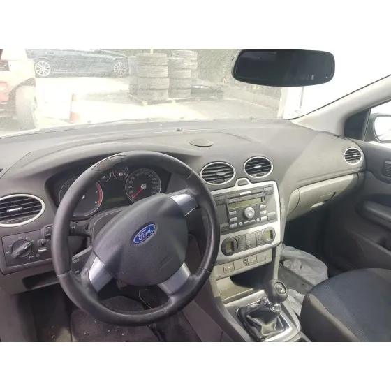 FORD FOCUS BERLINA (CAP) '2006 TREND NEGRO
