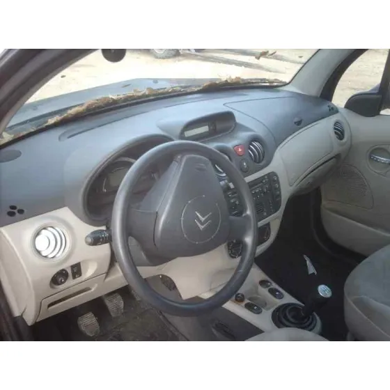 CITROEN C3 '2002 1.4 HDI SX PLUS NEGRO