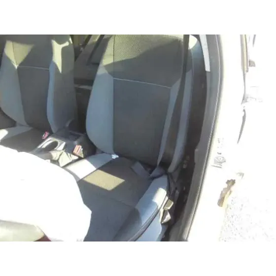 FORD FOCUS LIM. '2014 AMBIENTE BLANCO