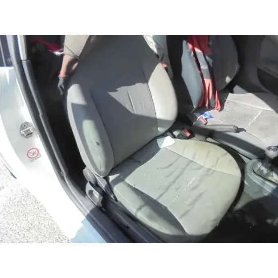 SEAT IBIZA (6L1) '2004 FRESH BLANCO