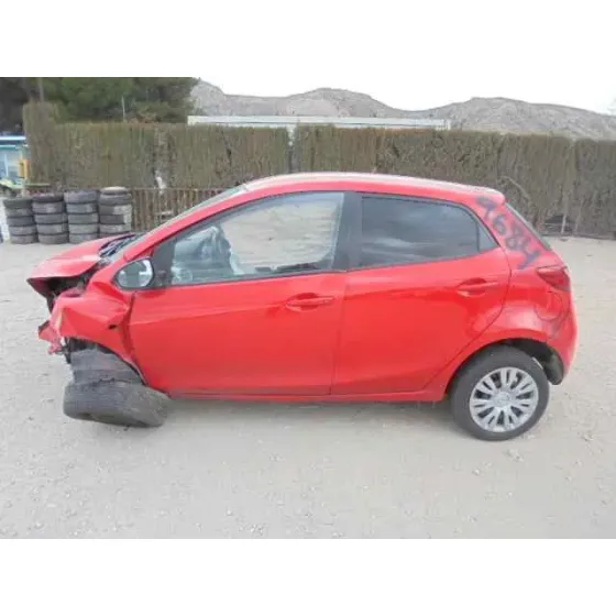 MAZDA 2 LIM. (DE) '2010 1.4 CRTD ACTIVE (5-PTAS.) (50KW) ROJO