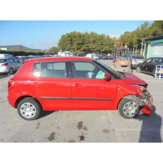 SKODA FABIA (5J2 ) '2008 ACTIVE ROJO