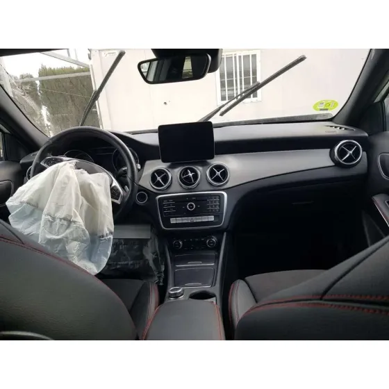 MERCEDES CLASE GLA (W156) '2019 GLA 200 (156.943) BLANCO