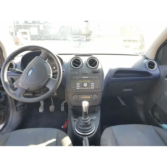 FORD FIESTA (CBK) '2008 AMBIENTE NEGRO