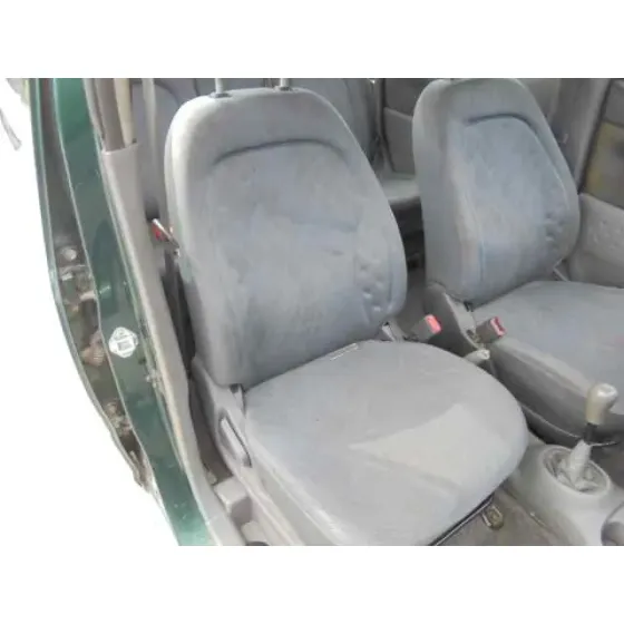 TOYOTA YARIS VERSO (NCP2/NLP2) '2003 1.4 D-4D LINEA LUNA VERDE