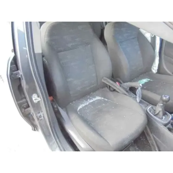 OPEL CORSA D '2011 SELECTIVE GRIS OSCURO