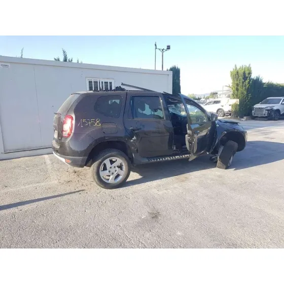 DACIA DUSTER '2012 AMBIANCE 4X4 NEGRO