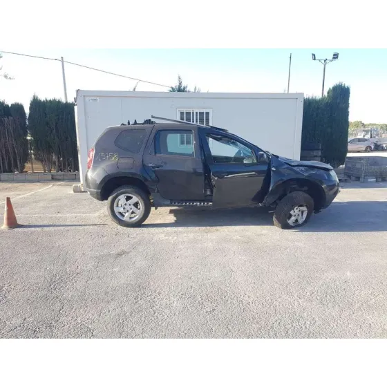 DACIA DUSTER '2012 AMBIANCE 4X4 NEGRO