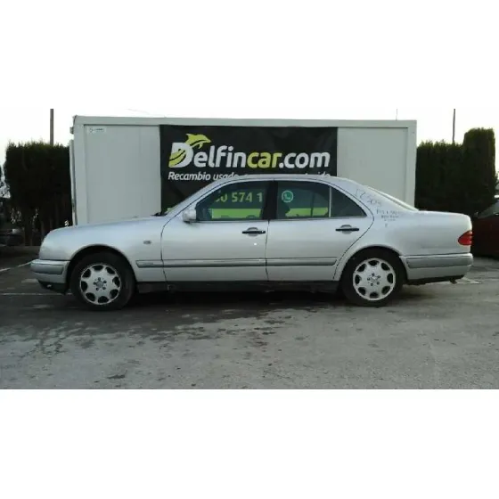 MERCEDES CLASE E (W210) BERLINA DIESEL '2000 300 TURBODIESEL (210.025) GRIS PLATA
