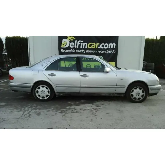 MERCEDES CLASE E (W210) BERLINA DIESEL '2000 300 TURBODIESEL (210.025) GRIS PLATA