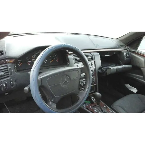 MERCEDES CLASE E (W210) BERLINA DIESEL '2000 300 TURBODIESEL (210.025) GRIS PLATA