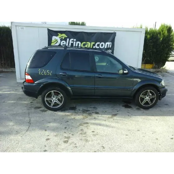 MERCEDES CLASE M (W163) '2001 400 CDI (163.128) AZUL
